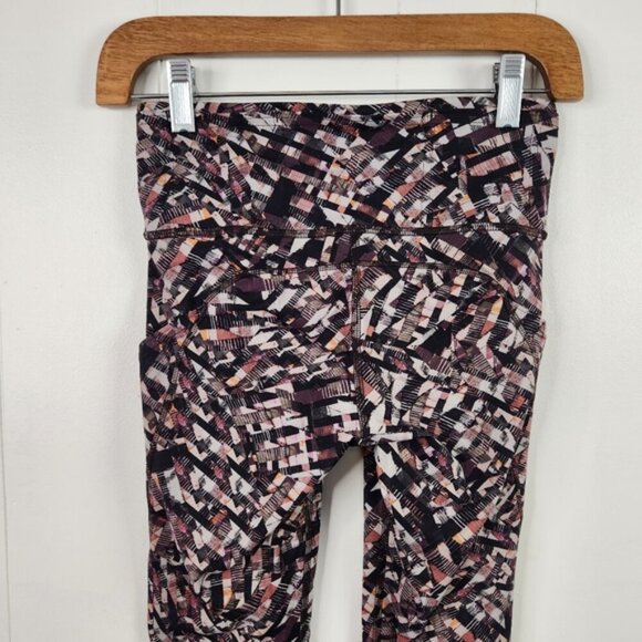 Lululemon Fast and Free Tight II 25" Leggings Nulux Kaleidoscopic Pink Size 4 - Picture 9 of 12